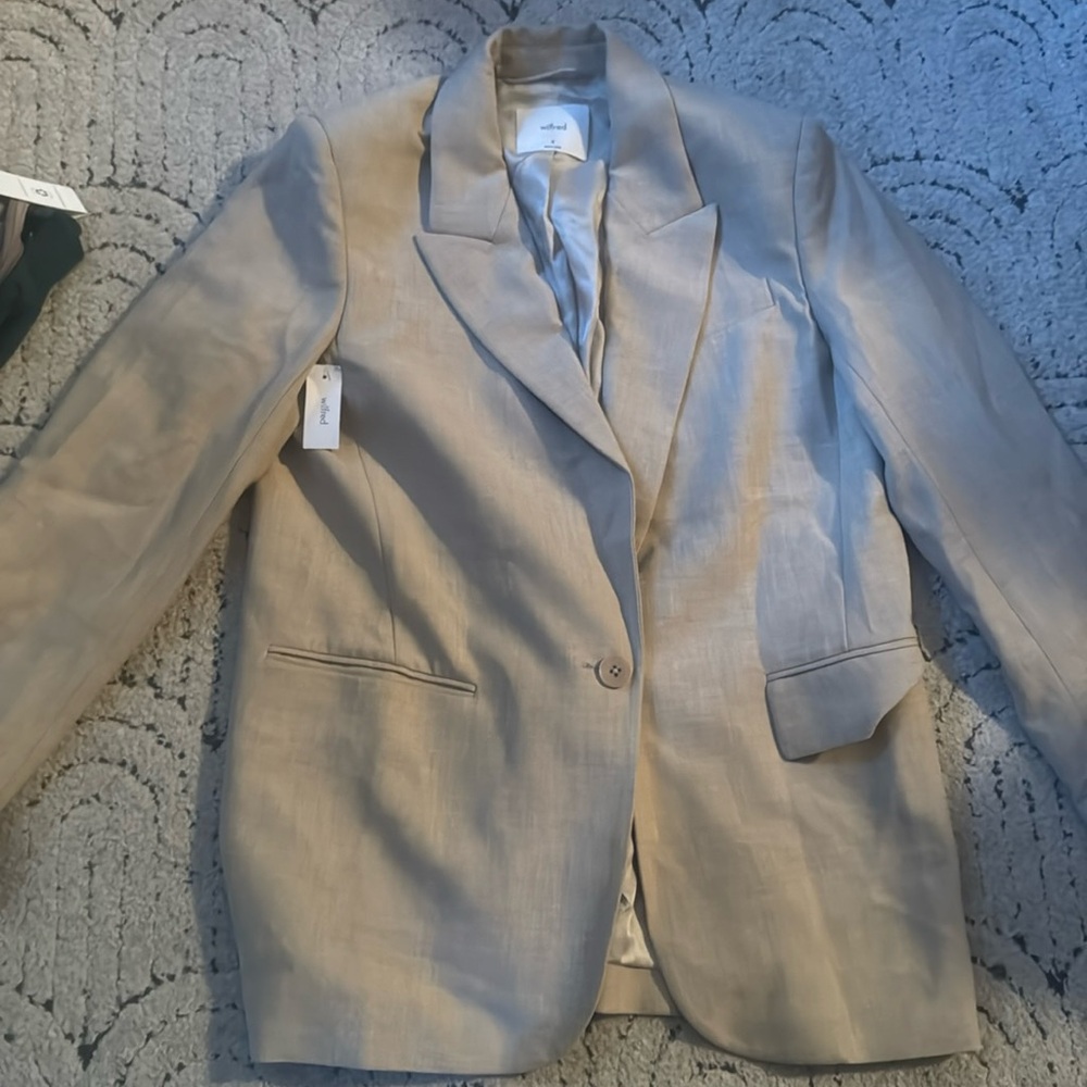 NWT Aritzia blazer Flores in Heather oat size M